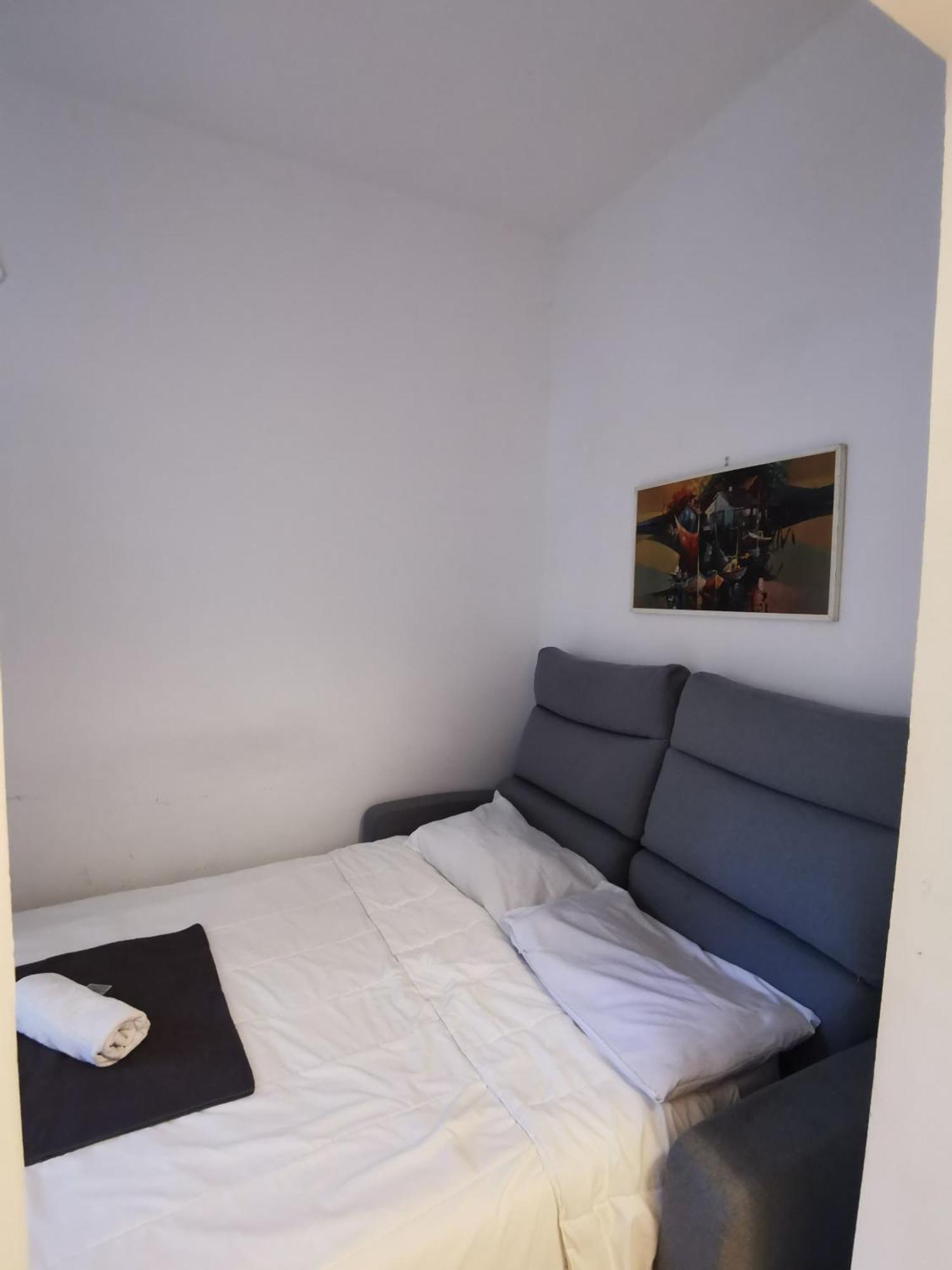 Venezuela Apartment Milan Bagian luar foto
